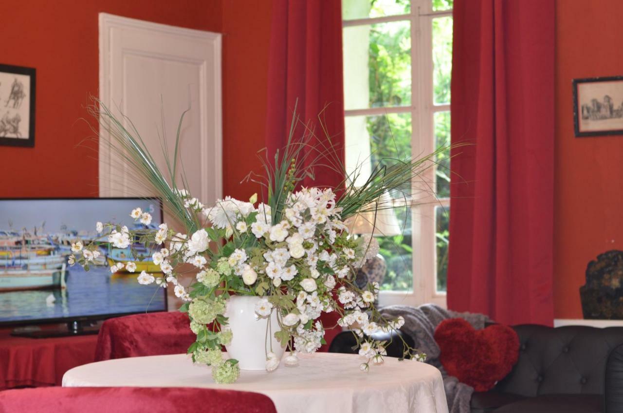 B&B La Tour Blanche Forest-Montiers Экстерьер фото
